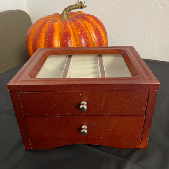 Jewelry Box - Picture 6 of 8